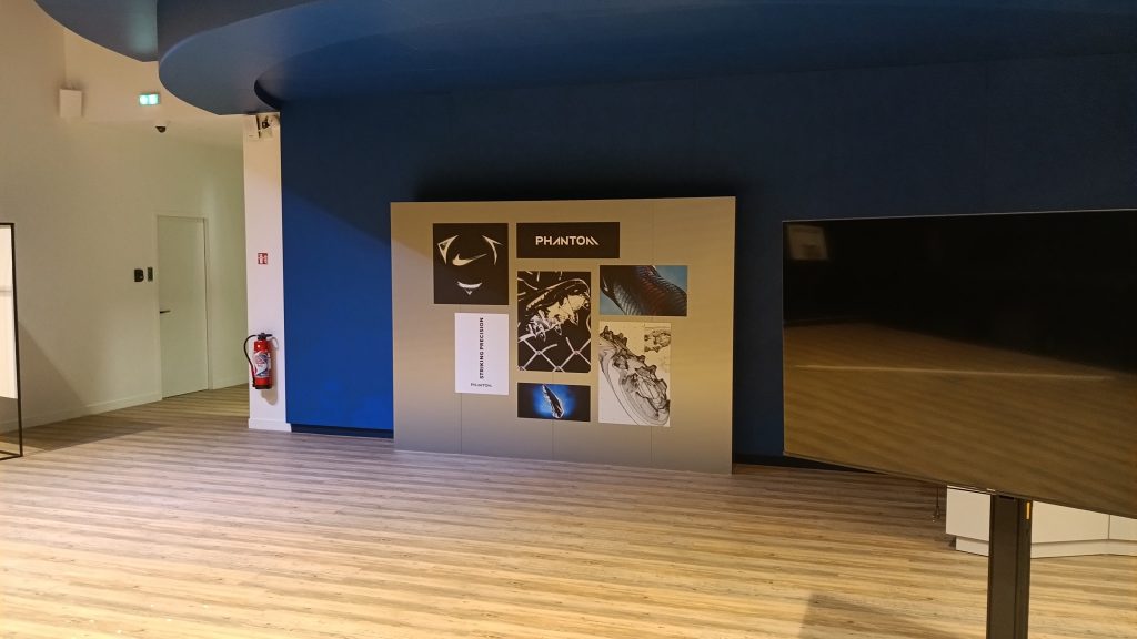 graphik retail decoration event reboard nancy nike x campus du psg 