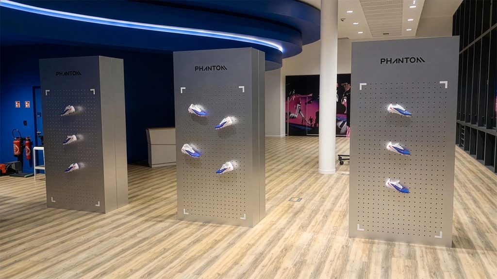 graphik retail decoration event reboard nancy nike x campus du psg 