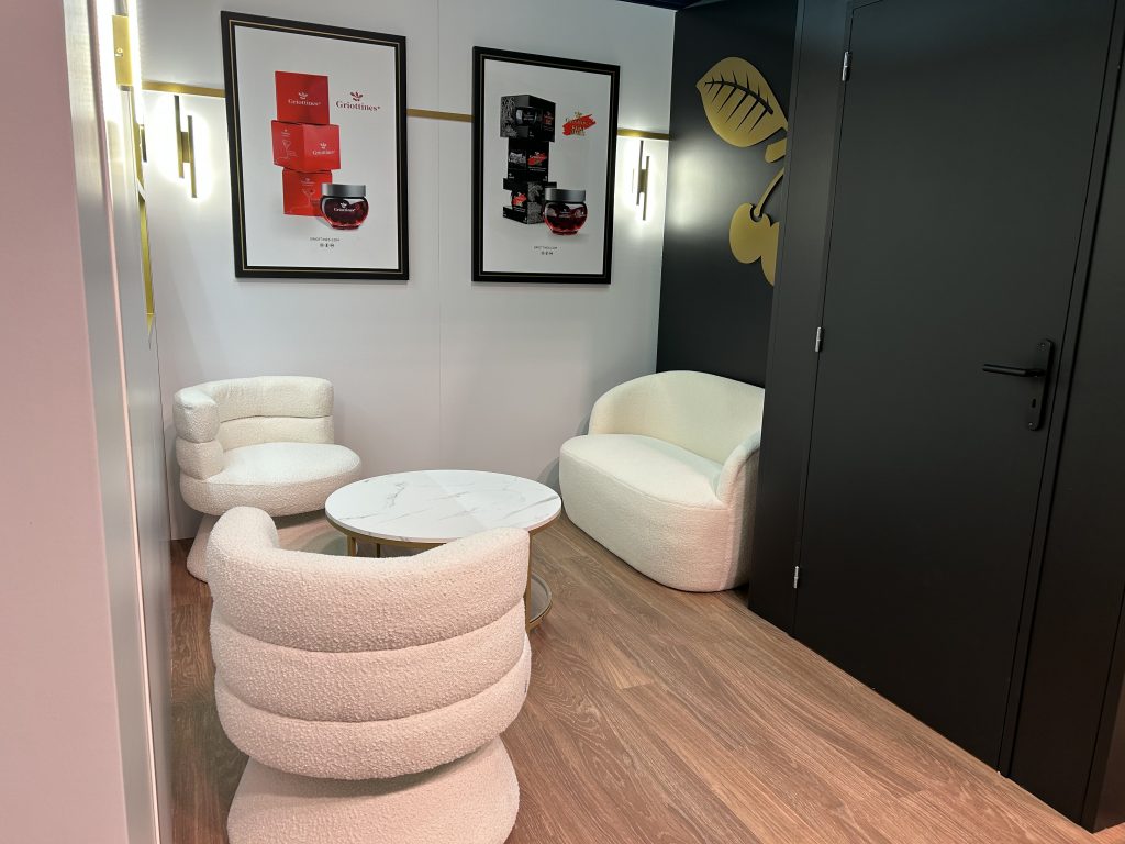 graphik retail decoration event reboard nancy stand massenez salon egast 