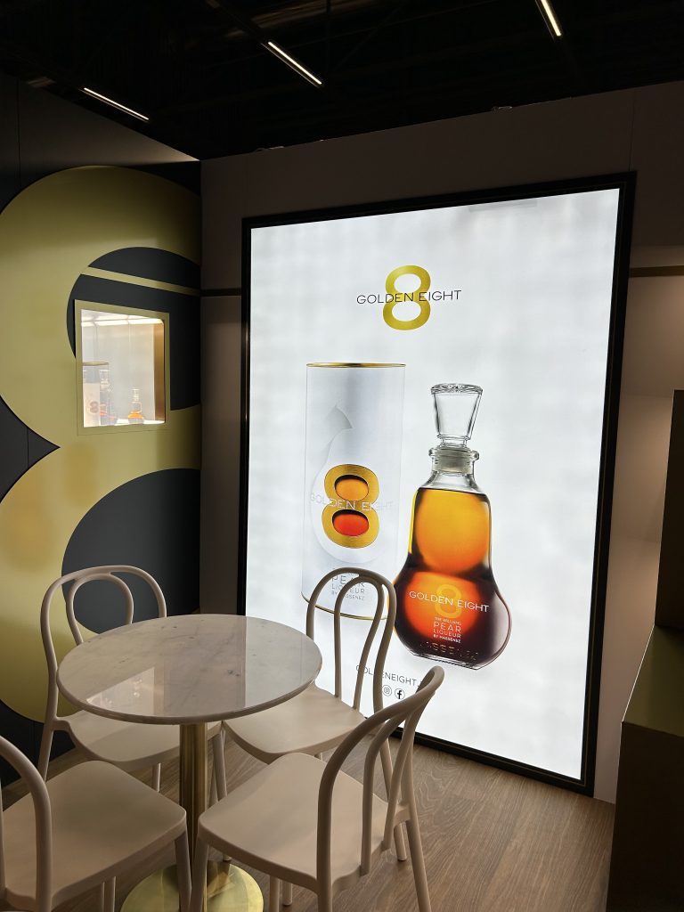 graphik retail decoration event reboard nancy stand massenez salon egast 