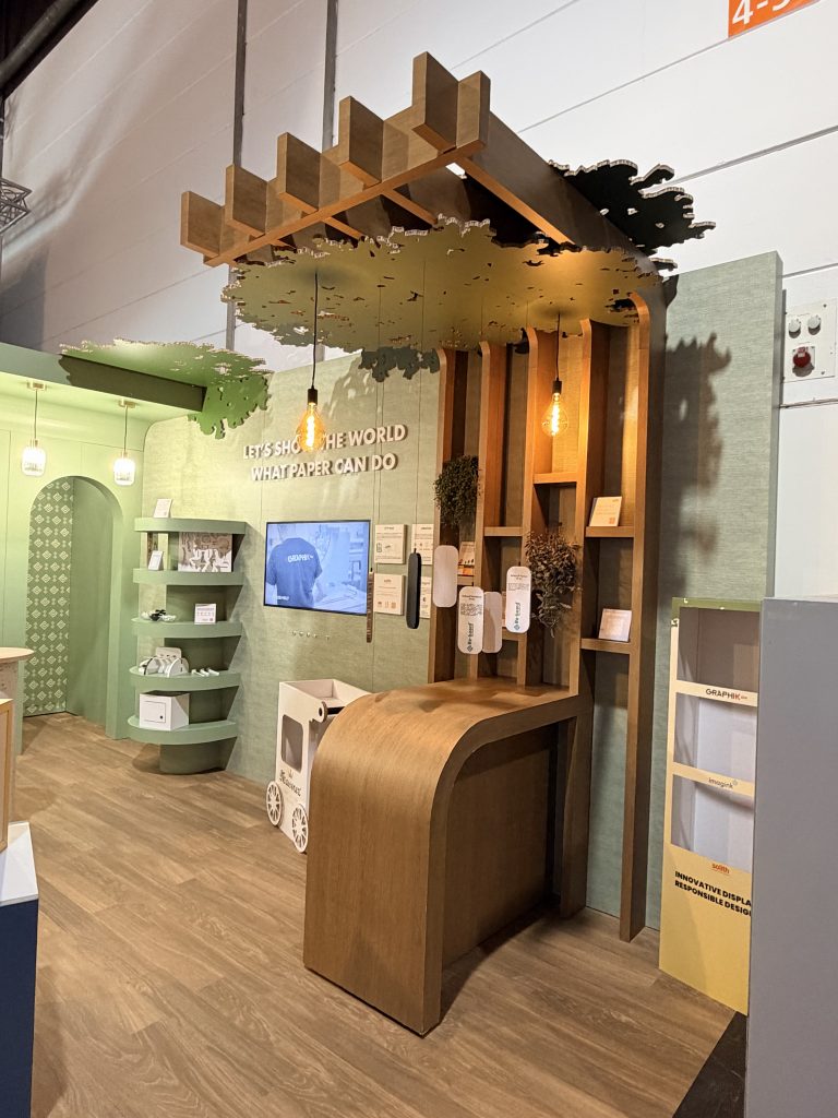 graphik retail decoration event reboard nancy stand re board euroshop 